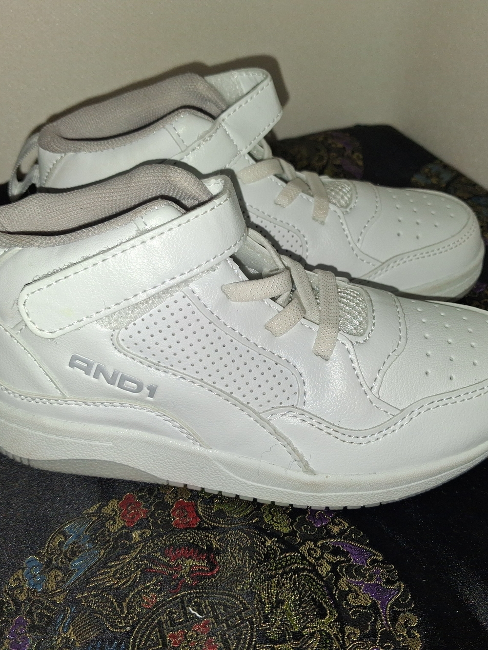 And1 White Kids High-Top Velcro Lace Sneakers
